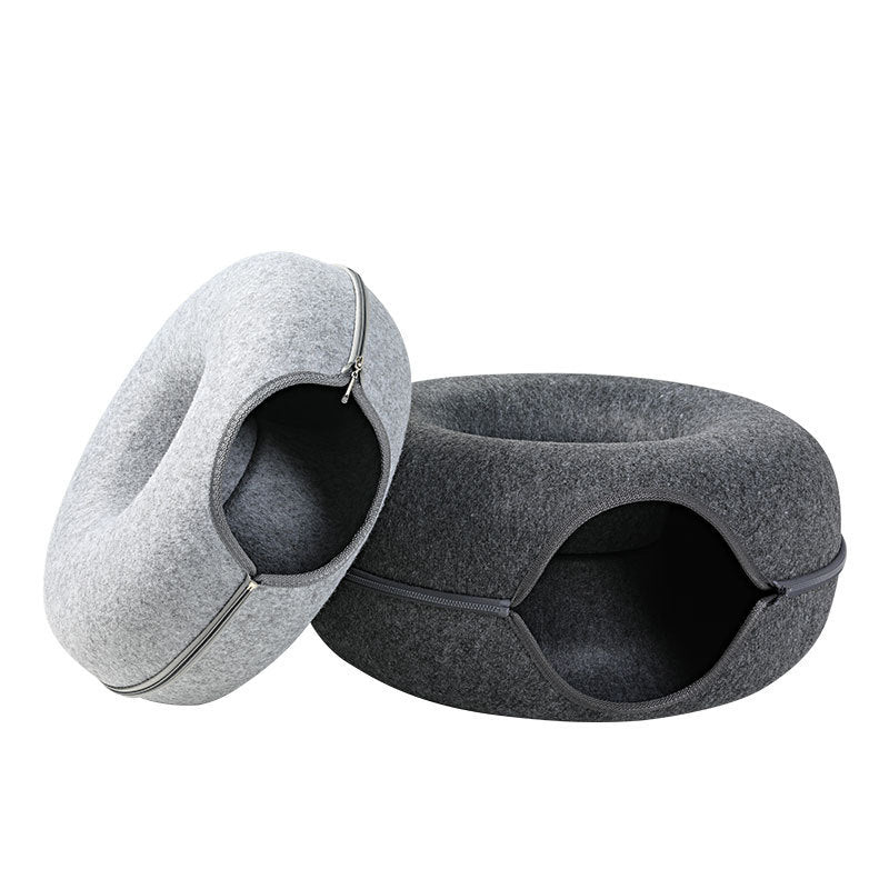 Four Seasons Available Cat Nest