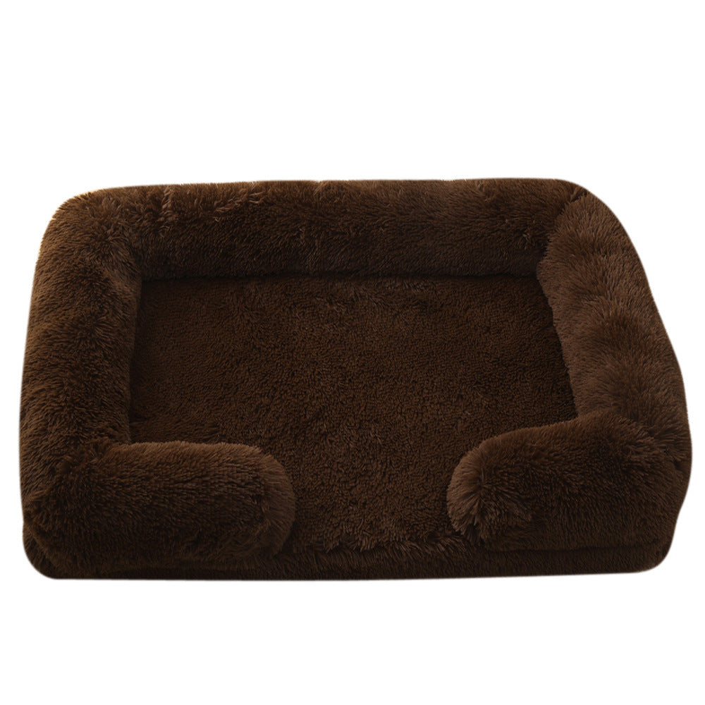 Doghouse Plush Round Pet Bed
