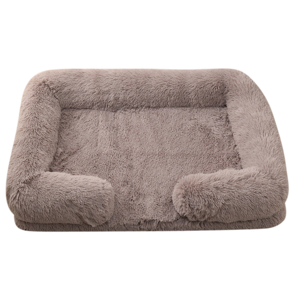 Doghouse Plush Round Pet Bed